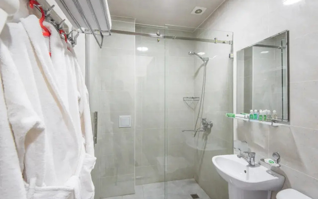 HUA Hotel