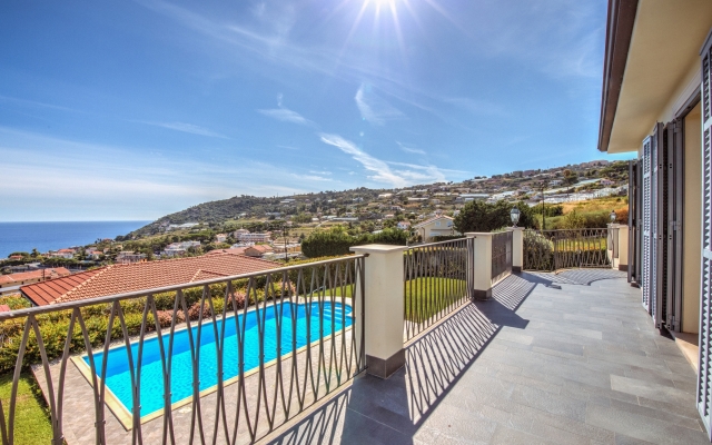 Villa Lucia Riviera dei Fiori Pool