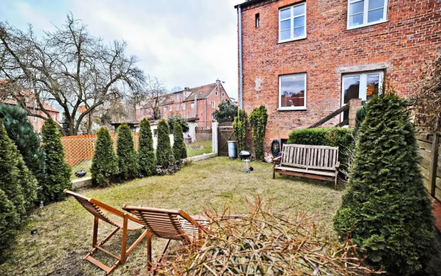 Secret Garden by Grand Apartments