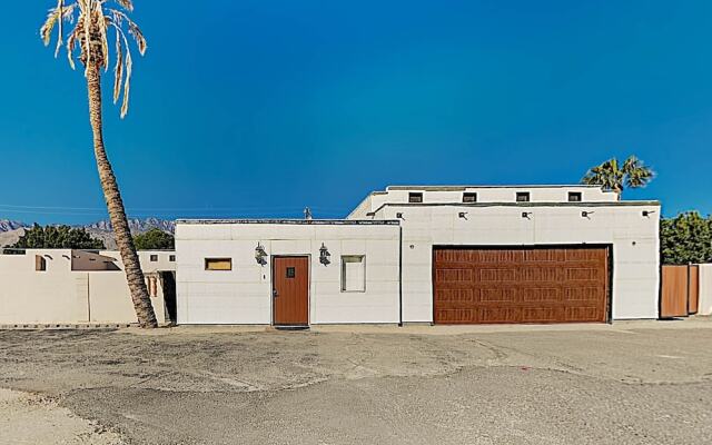 Palm Springs House w/ Private Pool by RedAwning