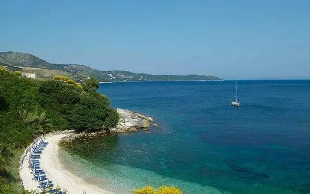 Mary Helen Apartments