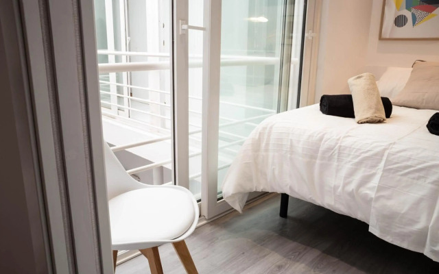 SANTA CRUZ, 1 min Catedral