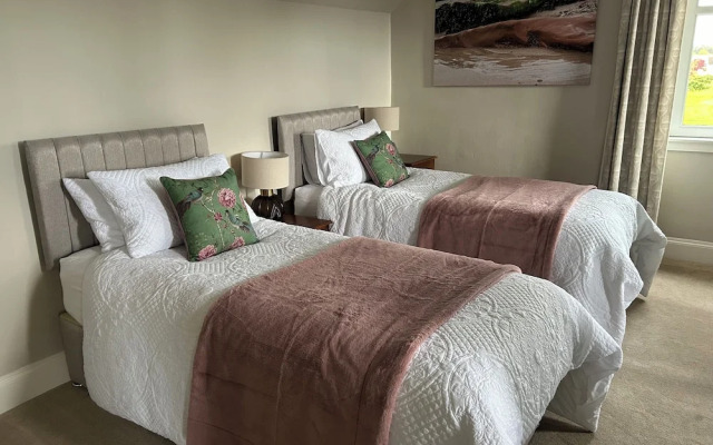 Glen Lyon Lodge Bed & Breakfast