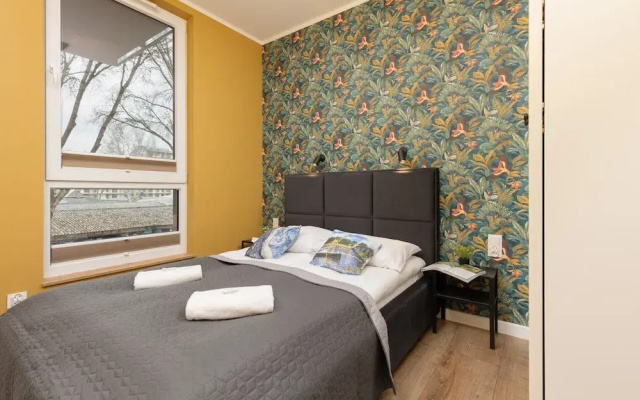 Active City Apartments Warsaw by Renters