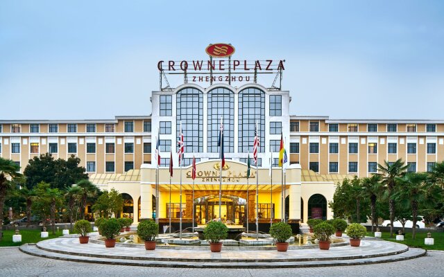 Crowne Plaza Zhengzhou, an IHG Hotel