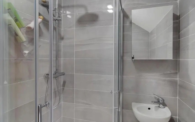 NEW Glenside Abbey sleeping 7 guests