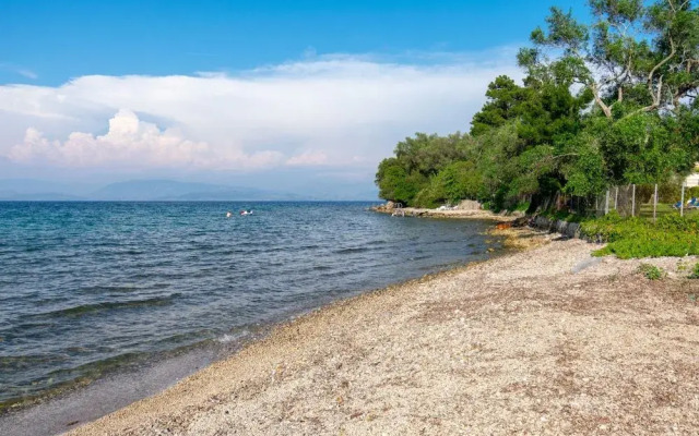 Villa Leo 2 , Dassia