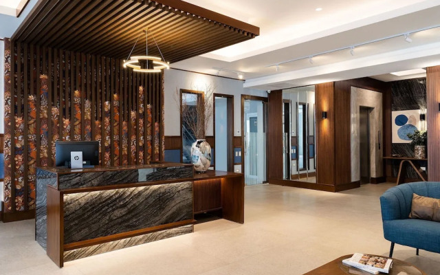 Shalom Residences By YellowKey