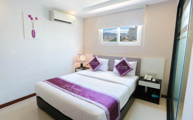 Lavender Nha Trang Hotel – Guest Rooms – Nha Trang