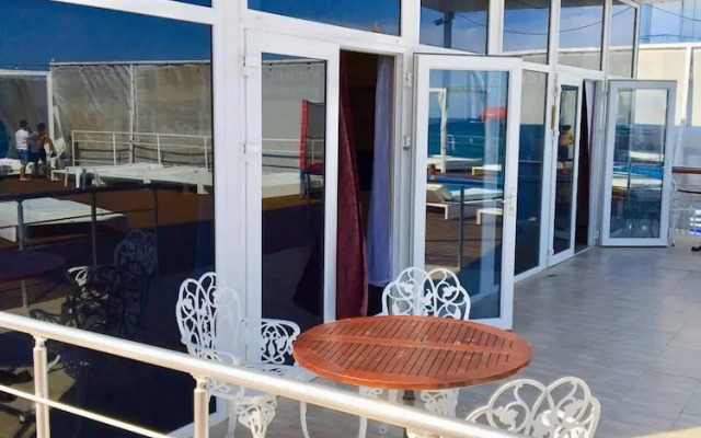 Bono Beach Hotel