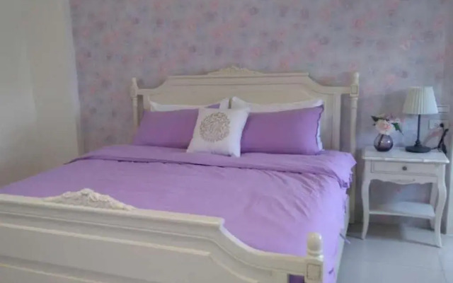 Iris Country House