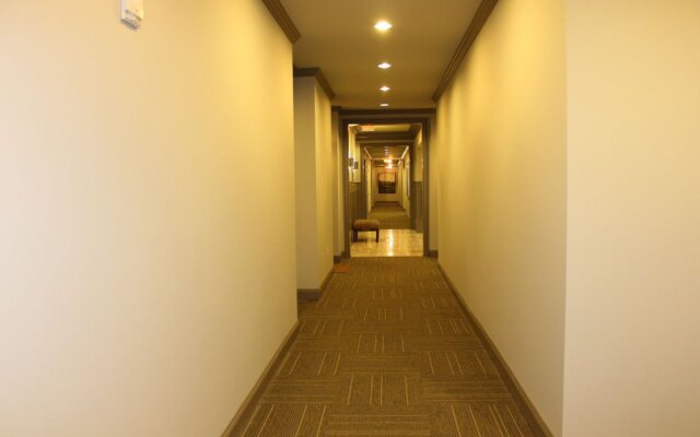 Camden Paces Apartments