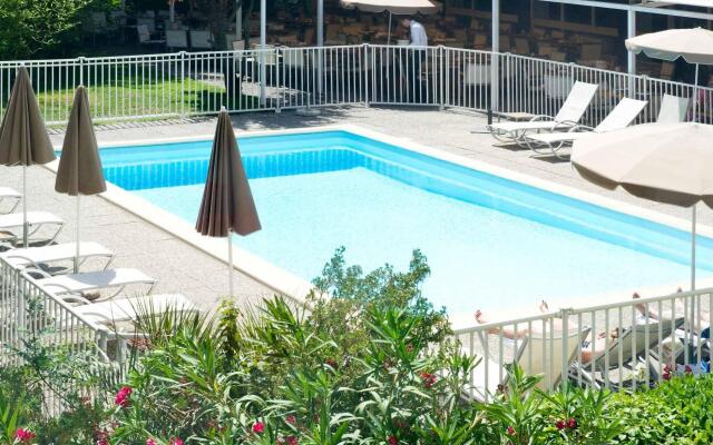 Novotel Aix en Provence Beaumanoir Les 3 Sautets