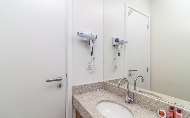 Vista Mar, Praia 110m, Portaria 24h| 13ºAndar