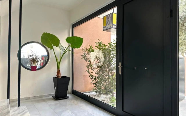 M & M boutique apartments