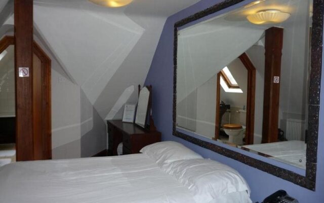 The Madonna Halley Hotel