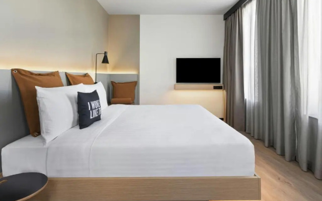 Moxy Alfragide Lisboa