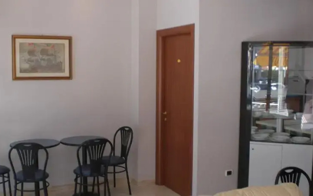 Hotel Garnì Dora