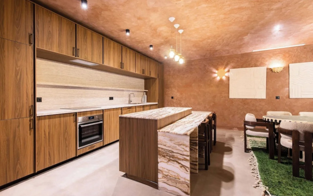 Exceptional Duplex - 6br/12p - Montorgueil