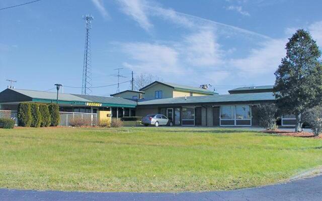 Wooden Shoe Motel