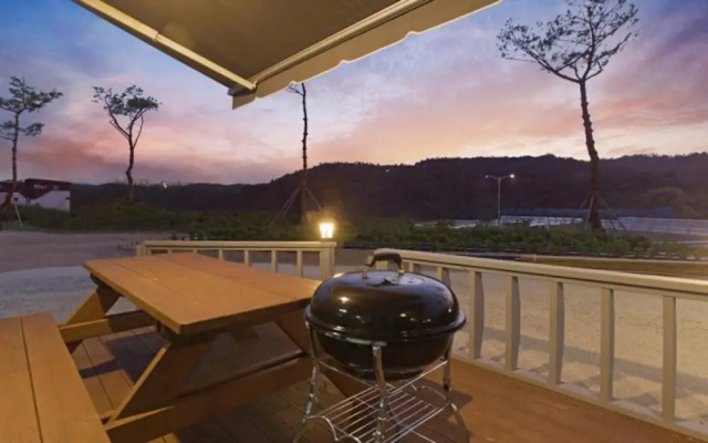 Gyeongju Seventh Avenue Pool Villa