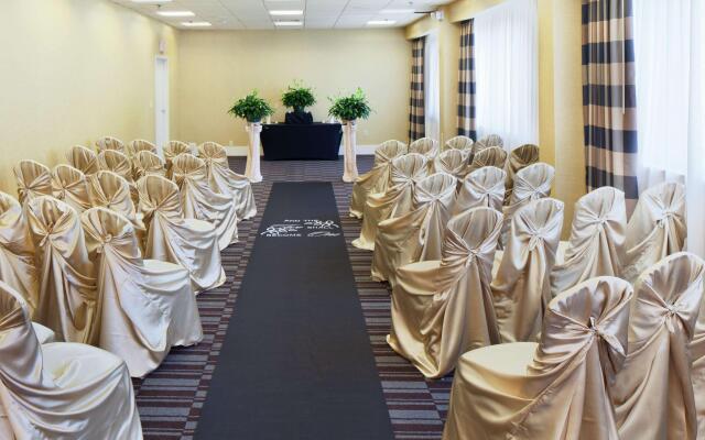 DoubleTree by Hilton Hotel Norwalk