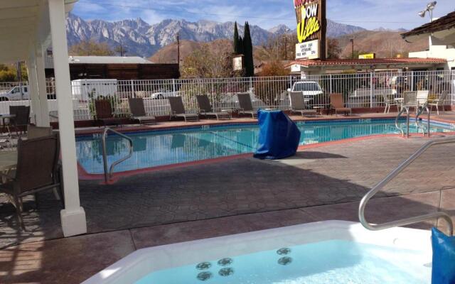 Dow Villa Motel