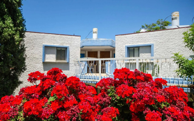 Kibbutz Gesher Haziv Travel Hotel