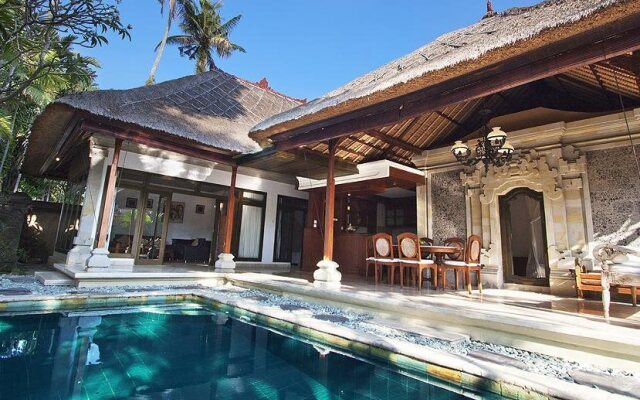 Villa Kubu Sanur
