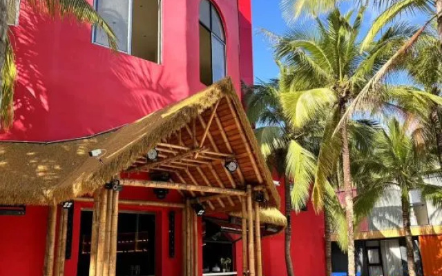 TANAH Motel – Outside – Wanning