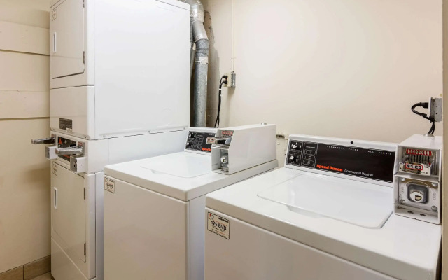 Quality Inn Near Joint Base Andrews - Washington Area