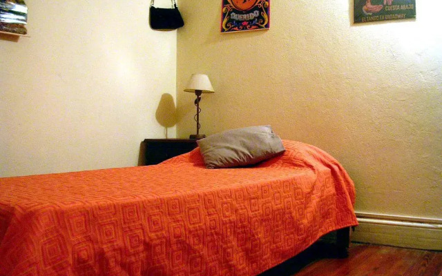Che Telmo Guest House