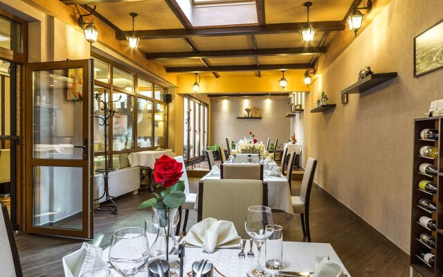 Best Western Plus Bristol Hotel