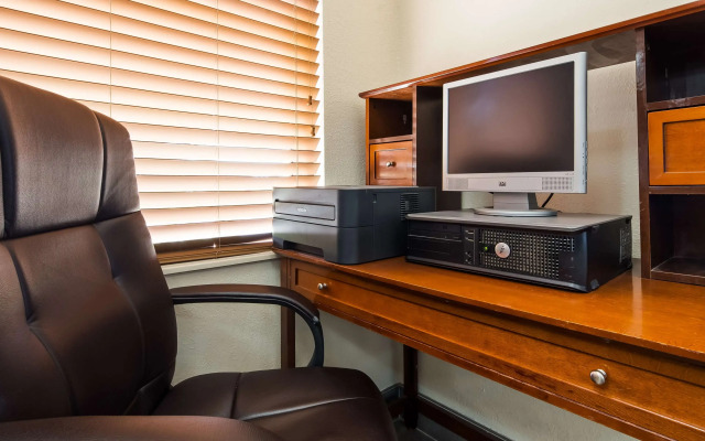 Best Western Montis Inn