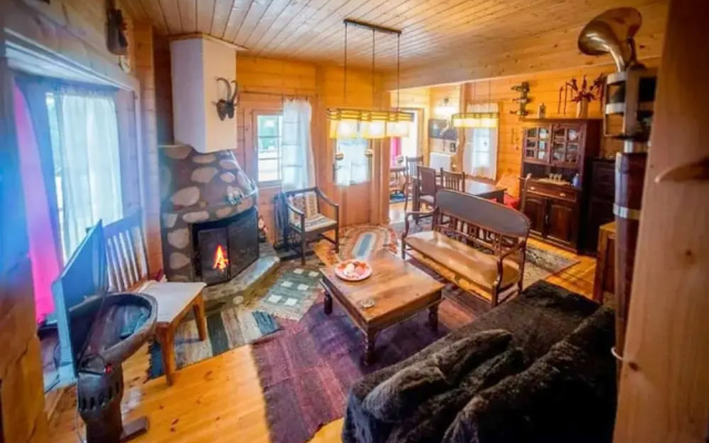Kedra Village Cozy Chalet - Mountain Getaway