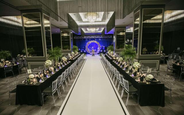 Doubletree By Hilton Hotel Izmir Airport