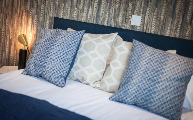 Halo Serviced Apartments - The Point