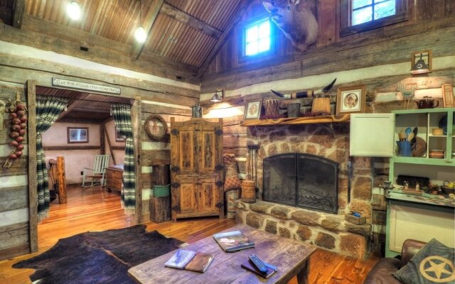 Cotton Gin Village