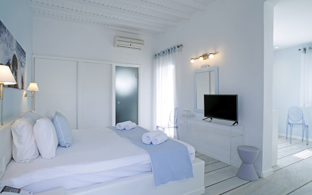 NUMO Mykonos Boutique Resort