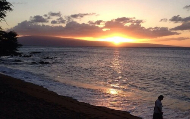 Makani Sands