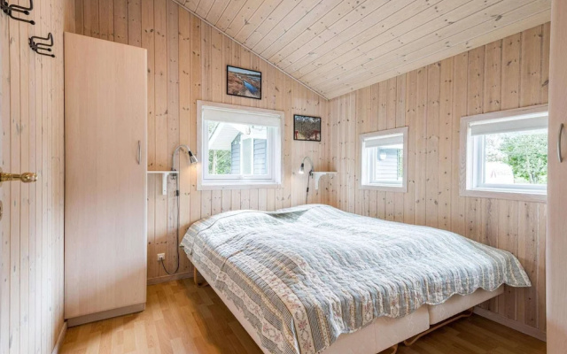 7 Person Holiday Home in Henne