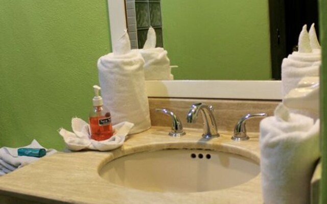 Marina Pinacate 2BR 306-v by Casago