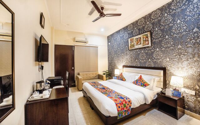 FabHotel Maple House Phase V
