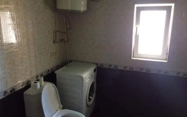 1 Room First Line !