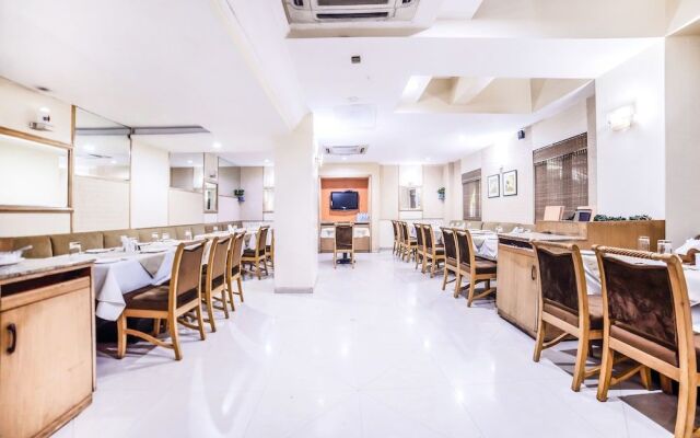 FabHotel Gandharva Shivajinagar