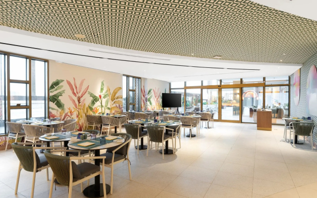 Voco Jeddah Gate by IHG