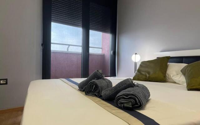 Your black & white Studio Suite