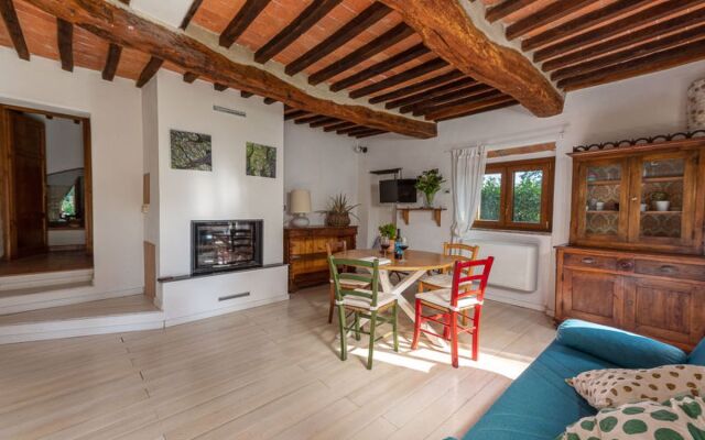 House Spica Boccheggiano