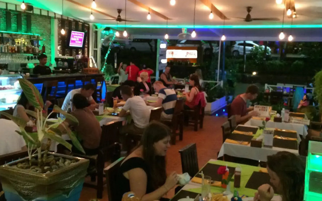 Lemongrass Hotel