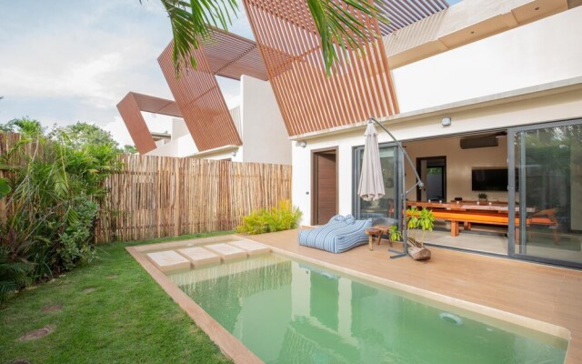 Stunning Exclusive 4BR House Private Pool Rooftop Sundeck Amazing Amenities